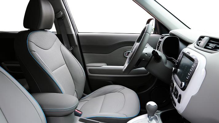 친환경의 쏘울 EV 인테리어