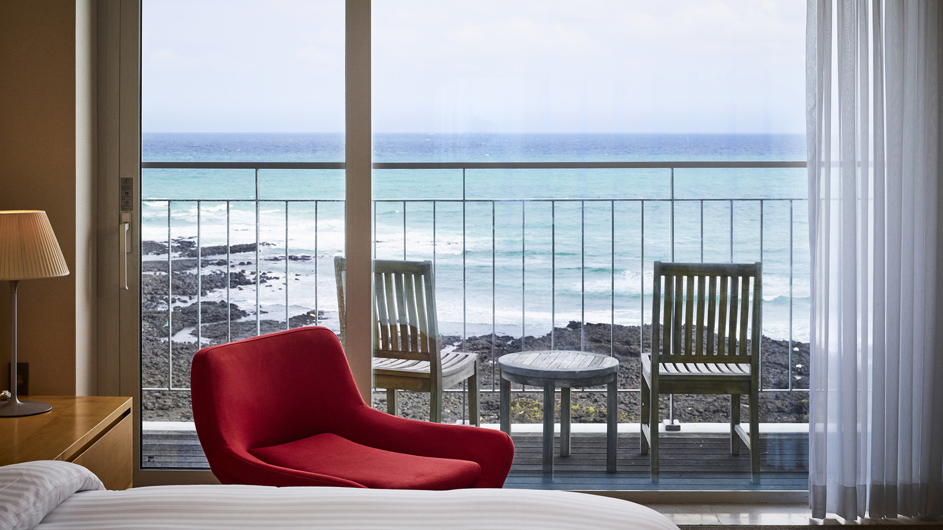 해비치호텔의 객실 내부 모습