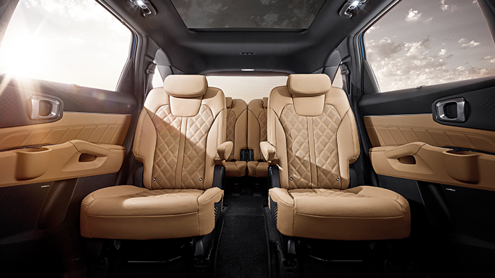 Second-row seats of 4th-gen Sorento