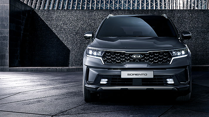 4세대 쏘렌토의 전면