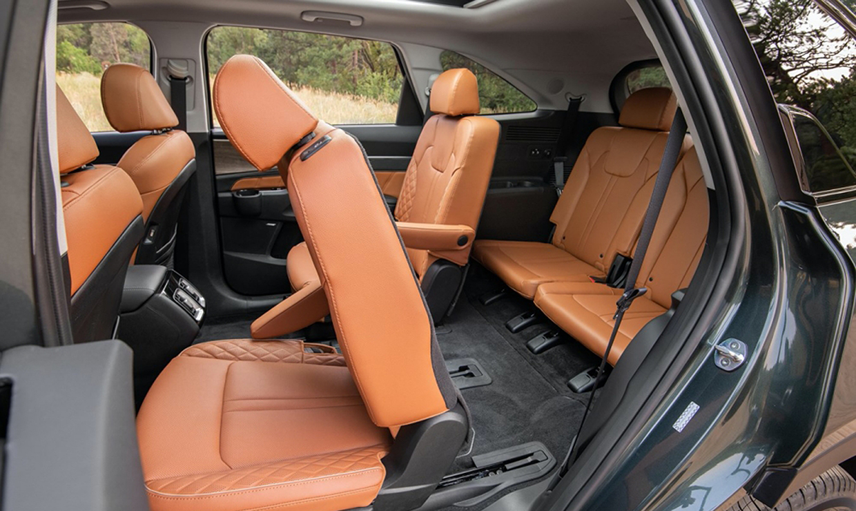 기아 쏘렌토의 2, 3열 좌석 폴딩 시스템