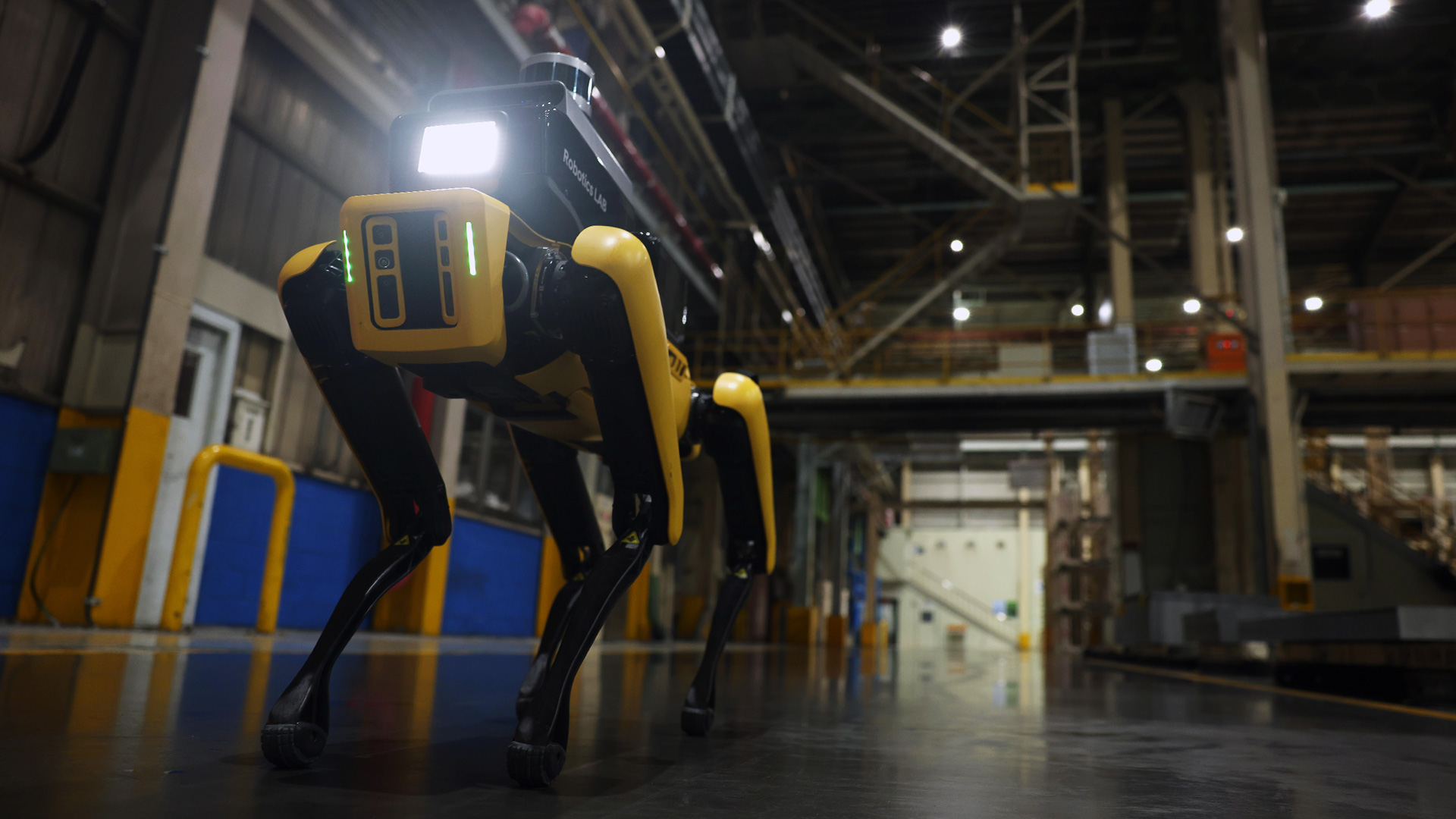 HMG Launches ‘Factory Safety Service Robot’, First Project with Boston Dynamics...