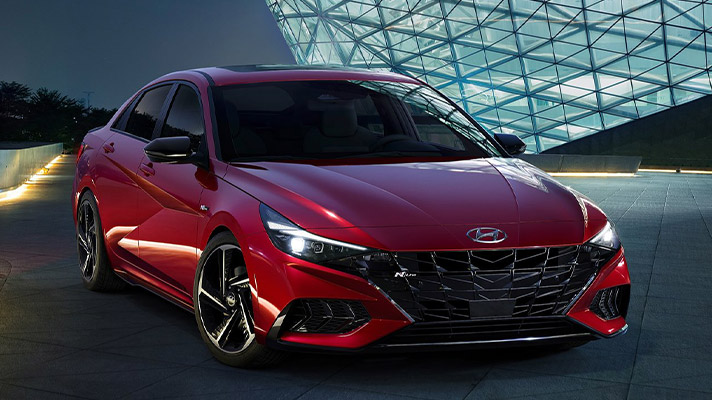 아반떼 N 라인의 앵글 뷰