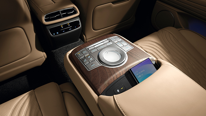 제네시스 G80 뒷좌석 암레스트