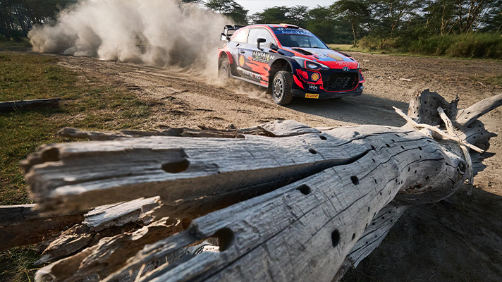 Front side view of Hyundai i20 WRC racing car