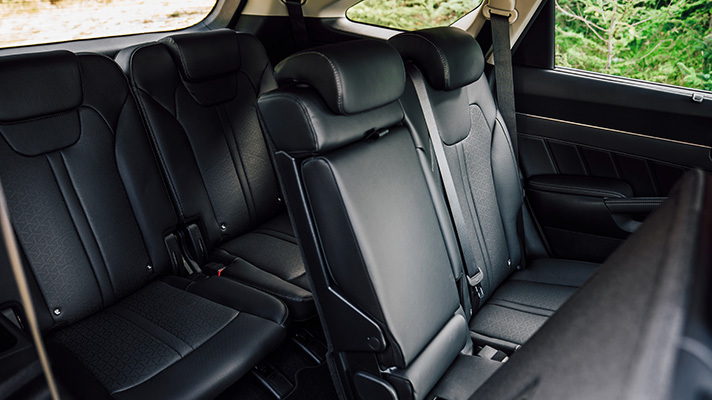 쏘렌토의 7인승 내부 공간