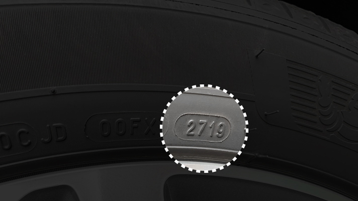 Image with tire manufacturing date in focus