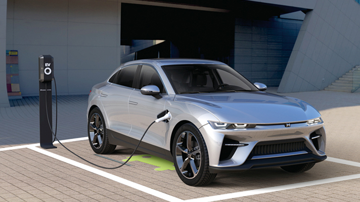 Image of Hyundai car charging