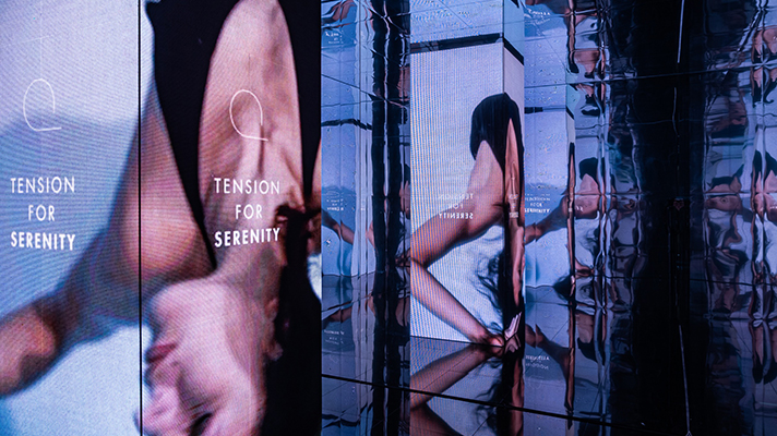 거울로 기아의 디자인 철학을 전하는 “DI Mirrored Room”