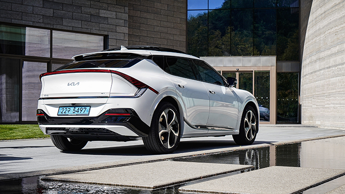 EV6 rear
