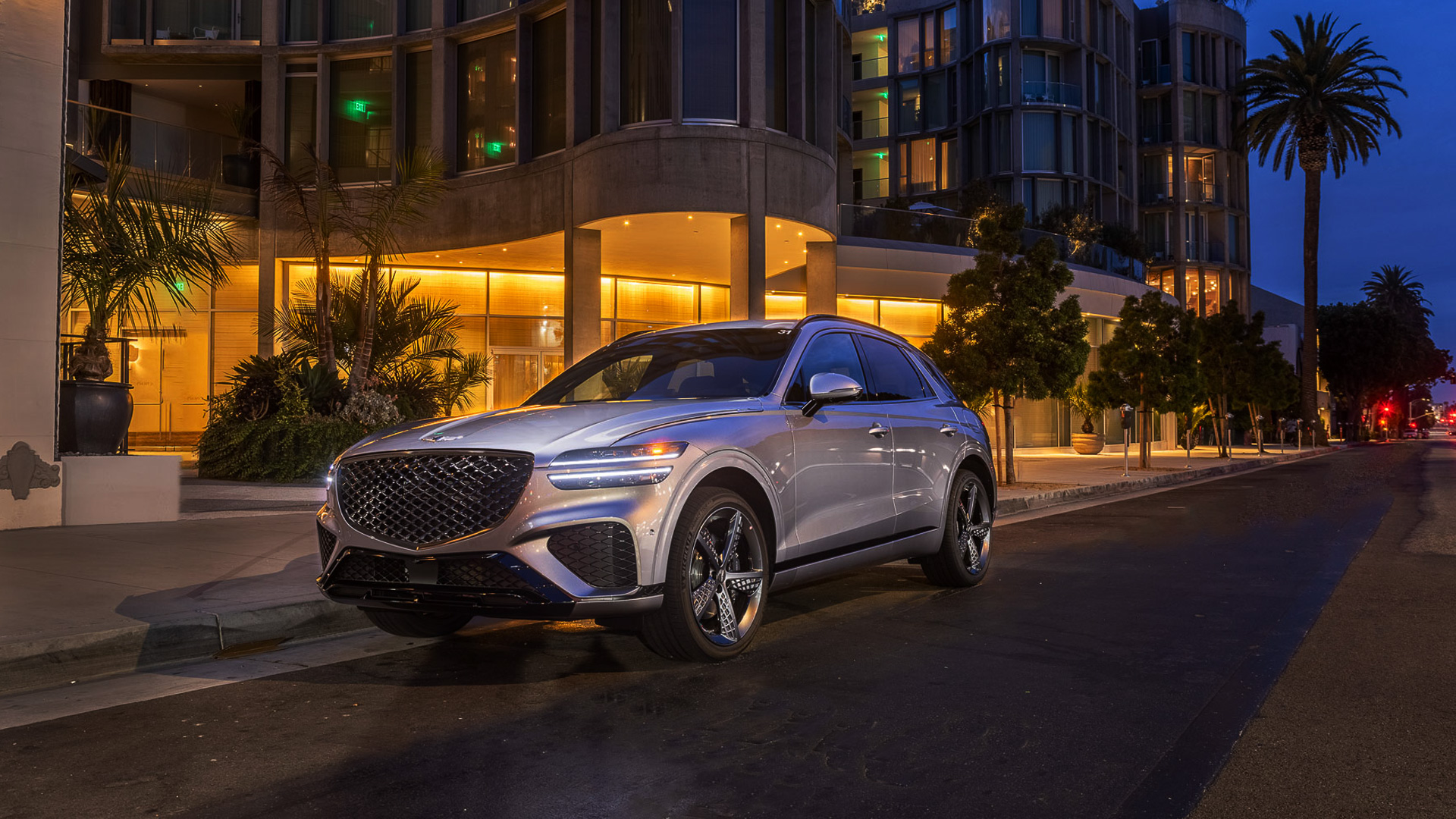 제네시스 GV70 전측면