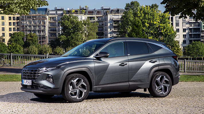 Hyundai Tucson front side