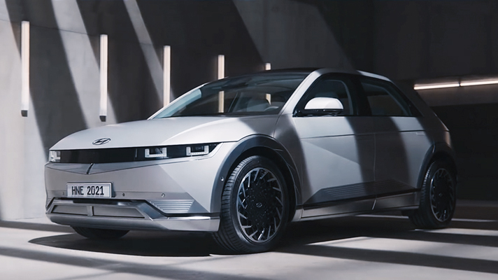 현대자동차 아이오닉 5 측면 앵글 뷰