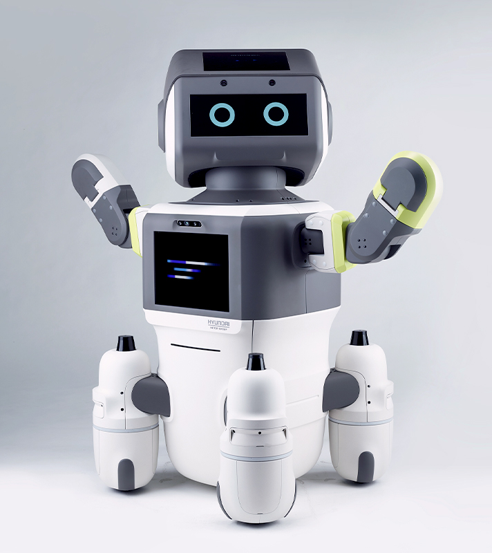 Front view of Hyundai service robot DAL-e