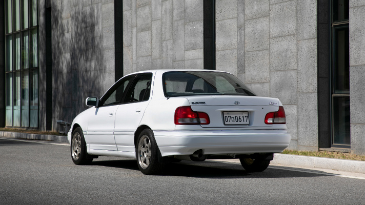 Rear view of Hyundai Elantra