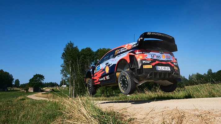 Rear side view of Hyundai i20 WRC racing car