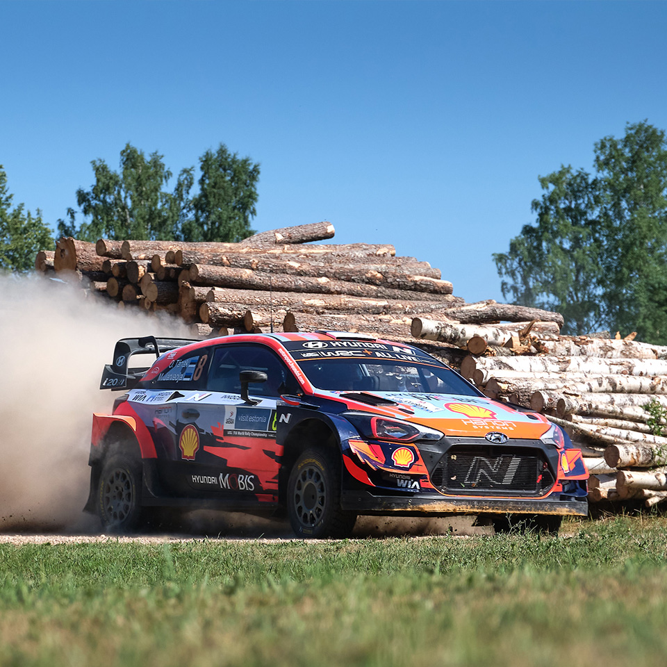 Hyundai i20 WRC racing car that runs off-road.