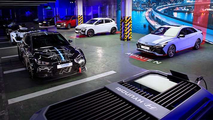 N 시티 서울 전시장 내부