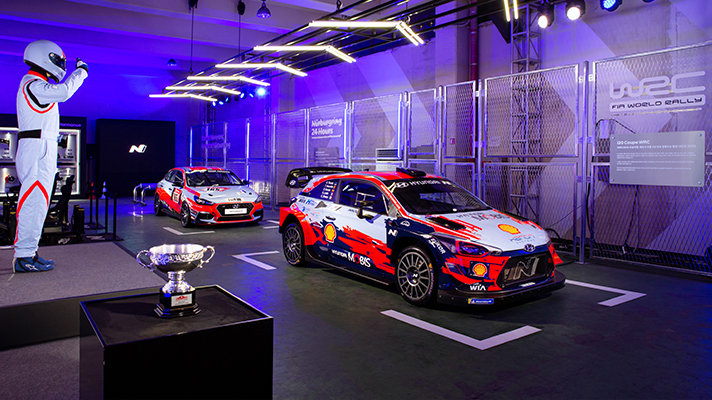 N 시티 서울 전시장 내 20 쿠페 WRC 랠리카와 i30 패스트백 N 경주차