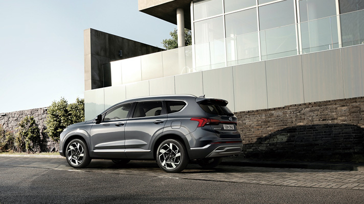 The New Santa Fe leading the trend of the SUV market