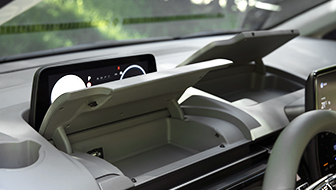 Storage tray view of Hyundai STARIA