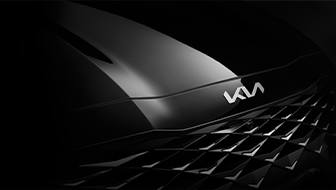 기아 엠블럼을 포커스한 모습