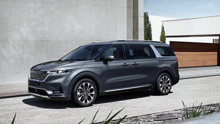 신형 카니발 전측면