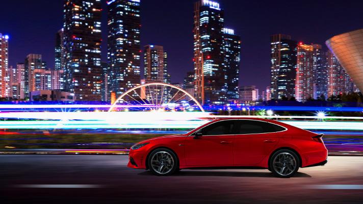 도시를 달리는 쏘나타 N 라인