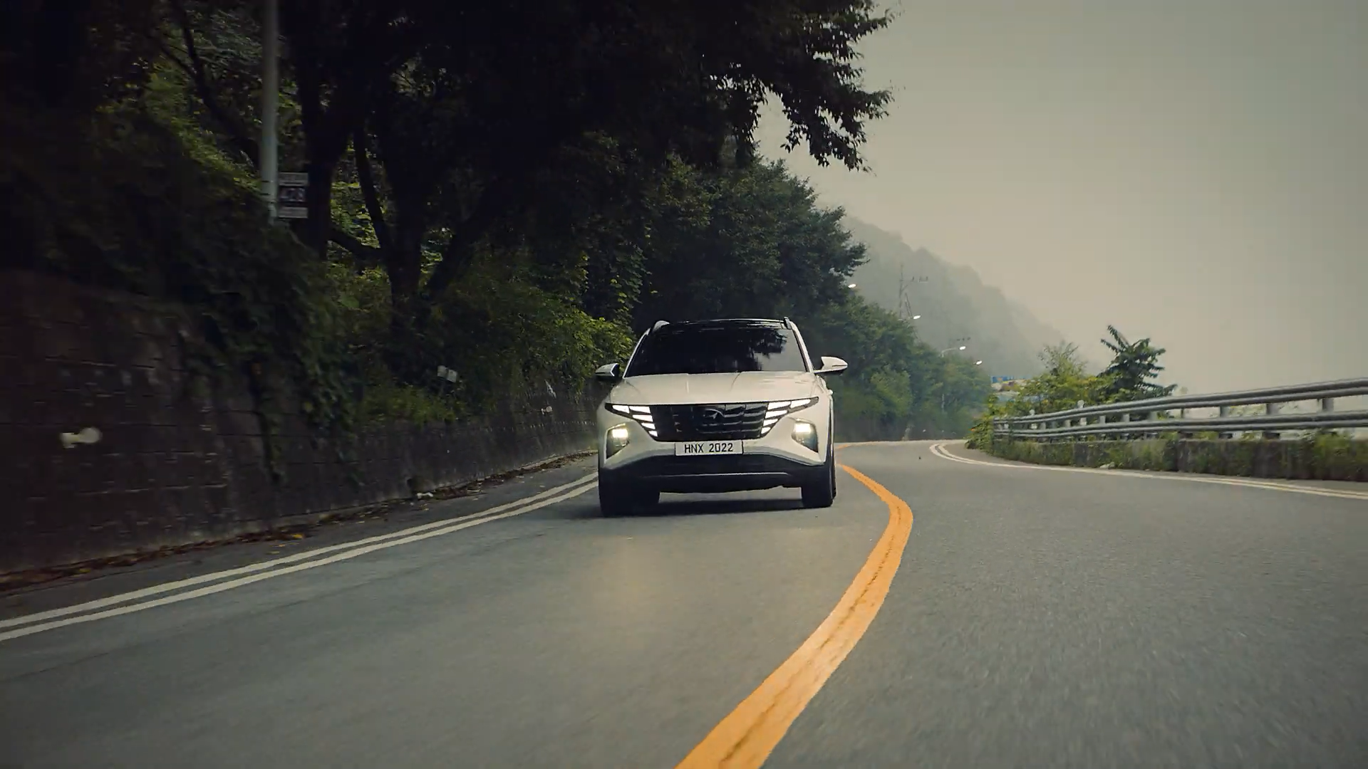 HYUNDAI Gen5W Standard Navigation Infotainment How To - 01. Wireless Update