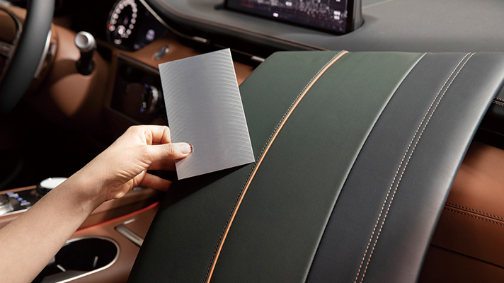 GV70 오션 웨이브스 블루와 파인 그로브 그린 내장 컬러