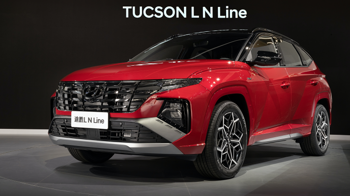 투싼 N 라인 전측면부