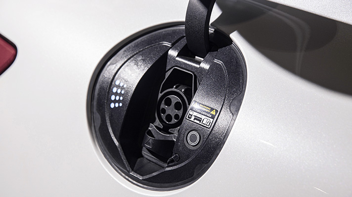 제네시스 GV60 충전구 하우징