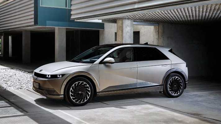 e-GMP가 탑재된 아이오닉 5 전측면