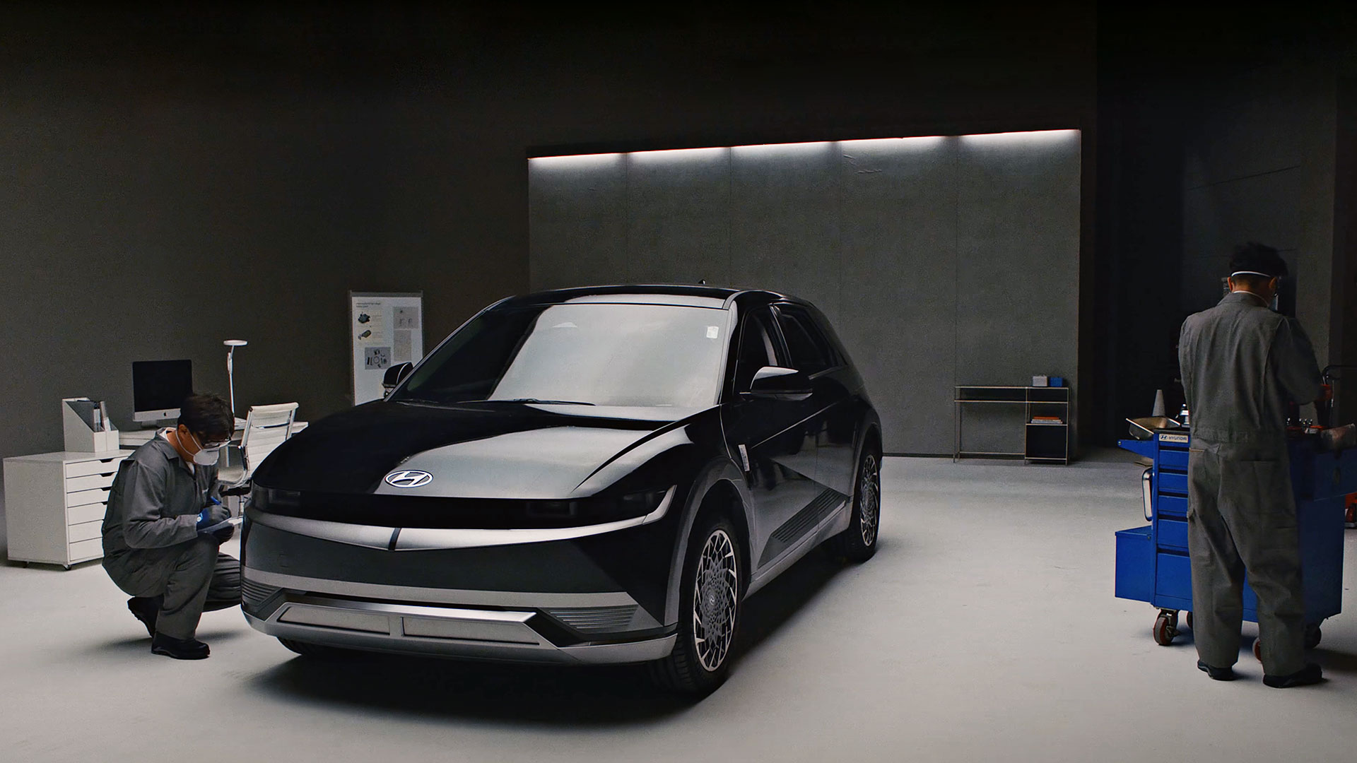 HYUNDAI Gen5W Standard Navigation Infotainment How To - 01. Wireless Update