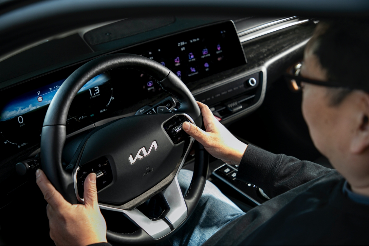 Sitting in the driver's seat and listening to Meridian Audio
