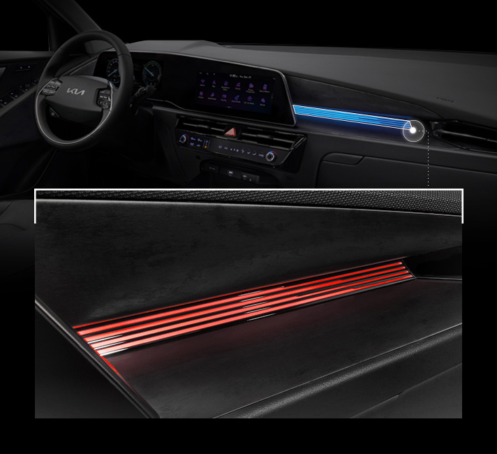 조수석 대시보드에 배치된 앰비언트 라이트