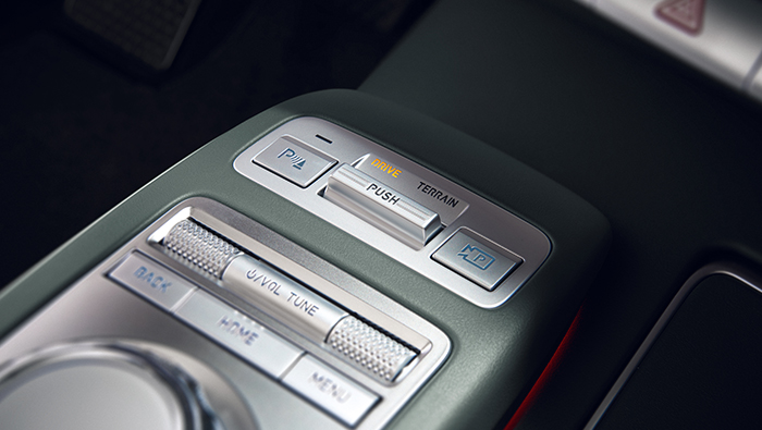 e-Terrain Mode Selector of the Electrified GV70