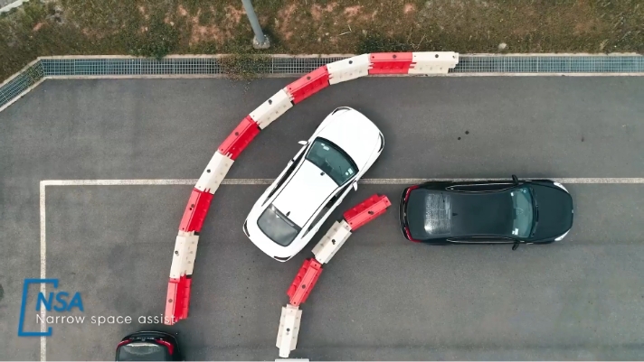 Escaping the narrow road by calculating the distance to obstacles on the front, rear, left, and right with sensors throughout the vehicle body