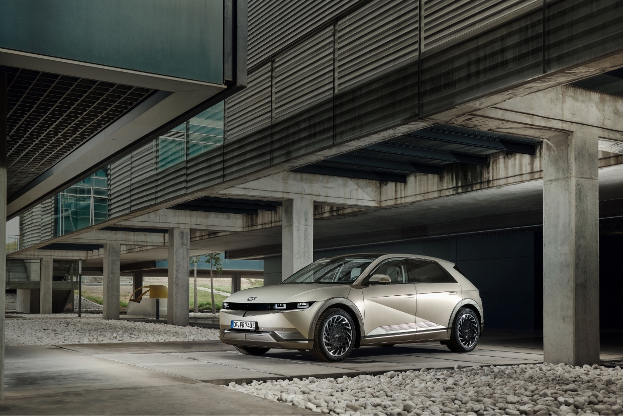 아이오닉 5의 앞모습