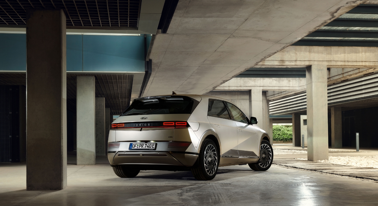 아이오닉 5의 뒷모습