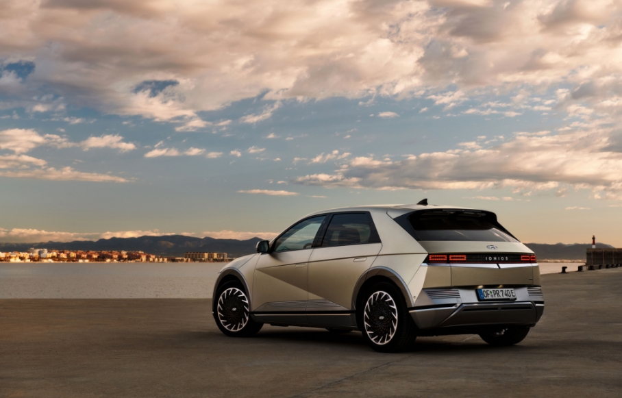 아이오닉 5 뒷모습