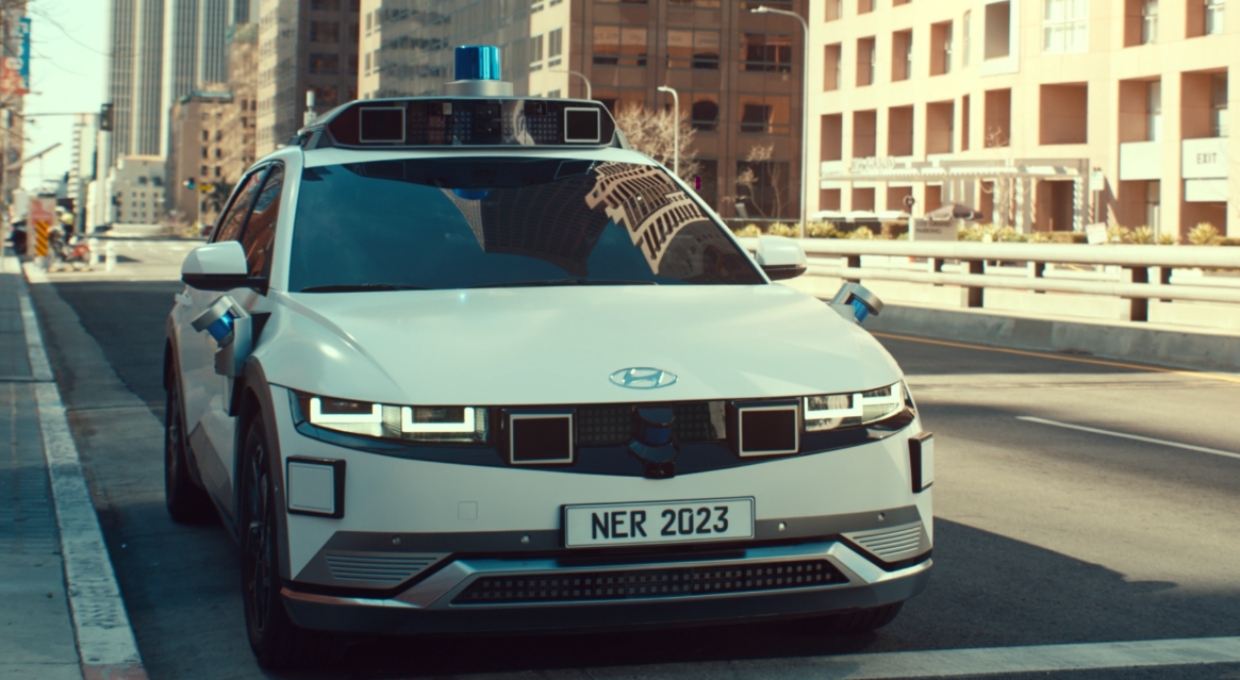 아이오닉 5 기반 레벨 4 자율주행차 전면부