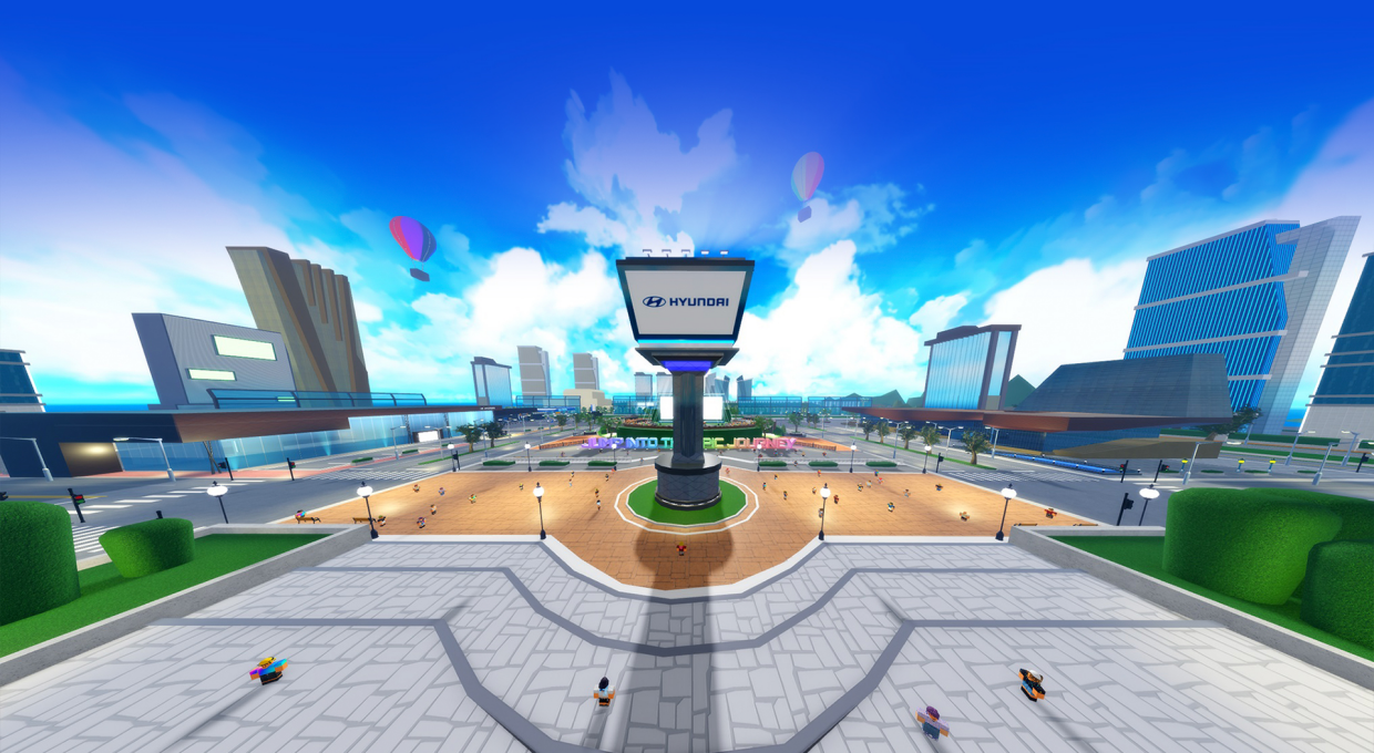 현대자동차 로고가 서 있는 메타버스 플랫폼 로블록스 내의 모습