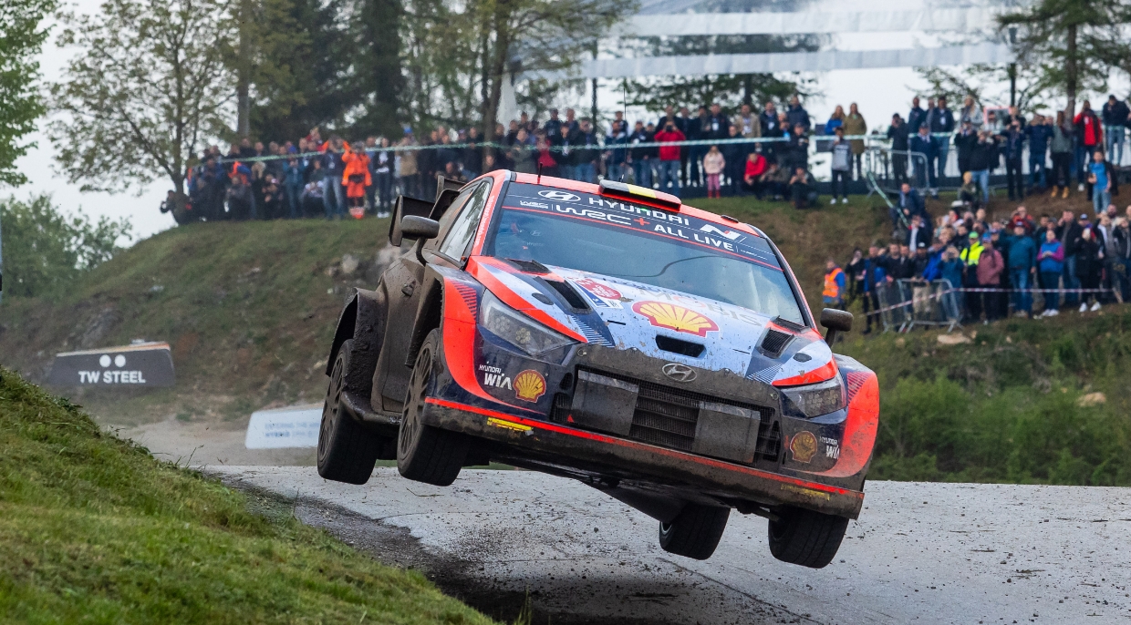 Hyundai i20 n wrc rally 1 jumping during a race