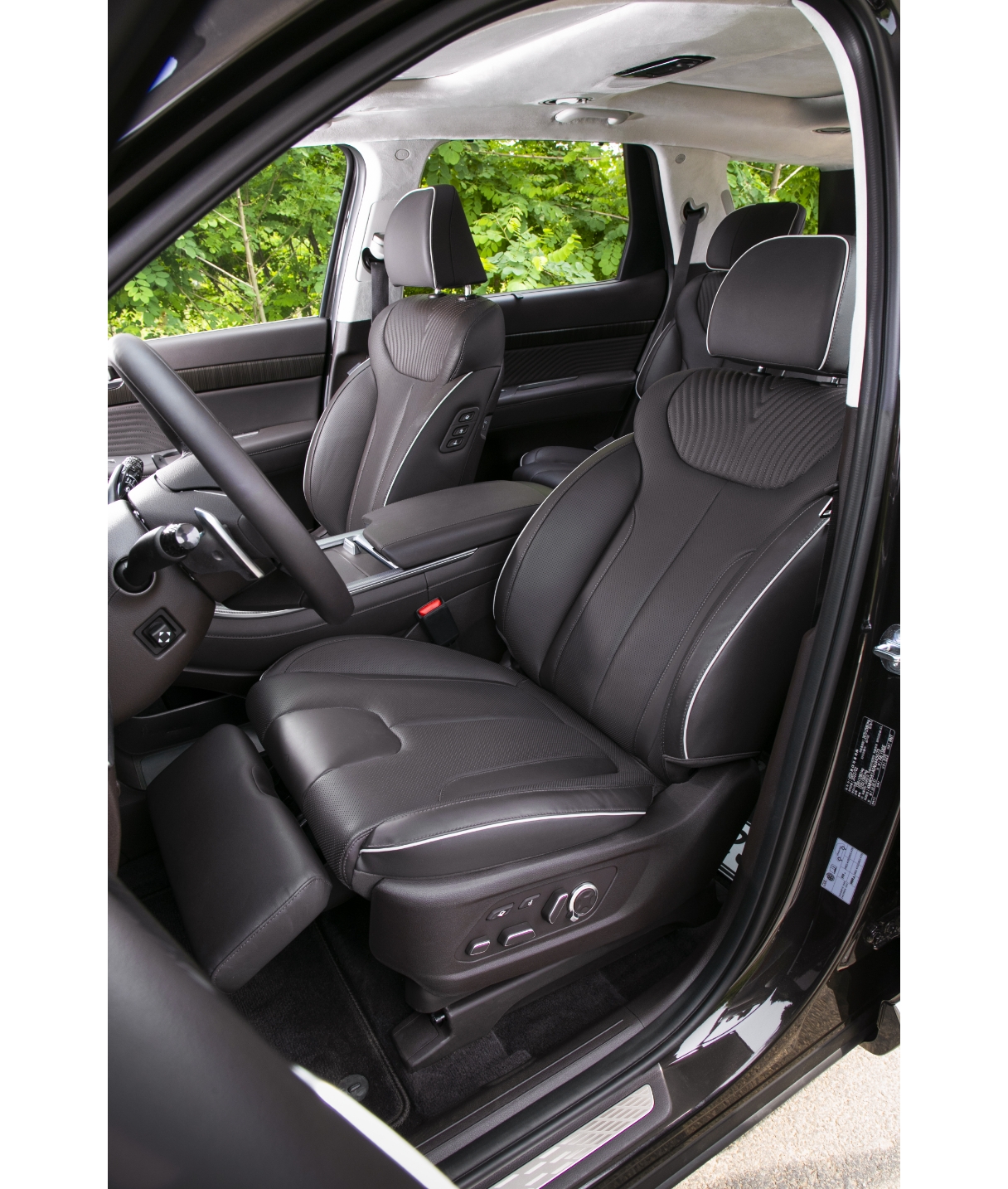 에르고 모션 시트가 적용된 더 뉴 팰리세이드의 운전석 모습