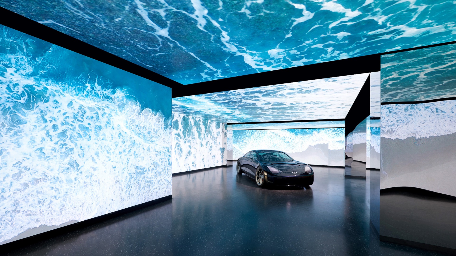 Hyundai Motor Opens Hyundai Motorstudio Senayan Park in Indonesia