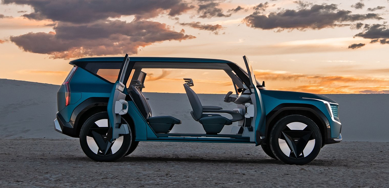 기아 EV9의 측면 개방 모습