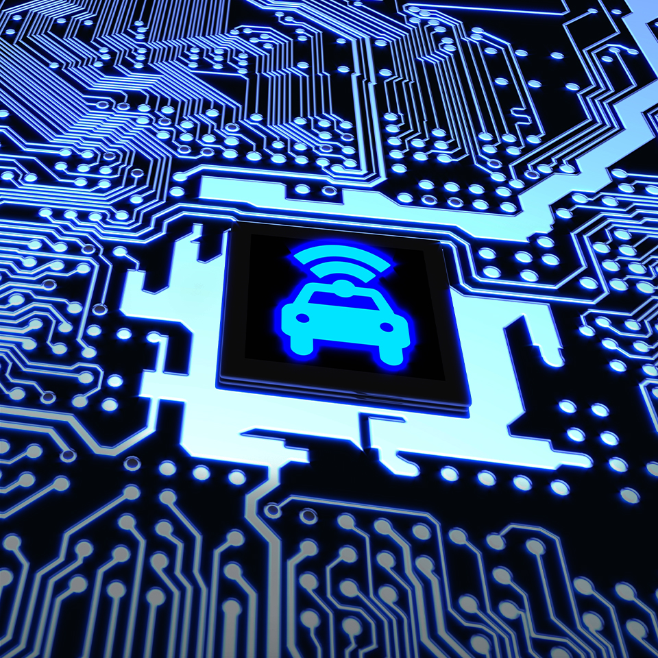 PCB 속 통신 관련 칩을 강조한 사진