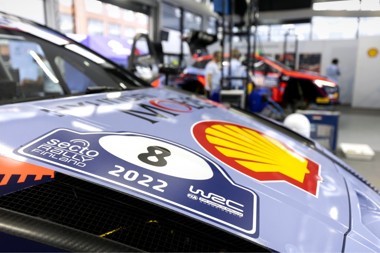 현대 i20 N 랠리1의 점검 모습