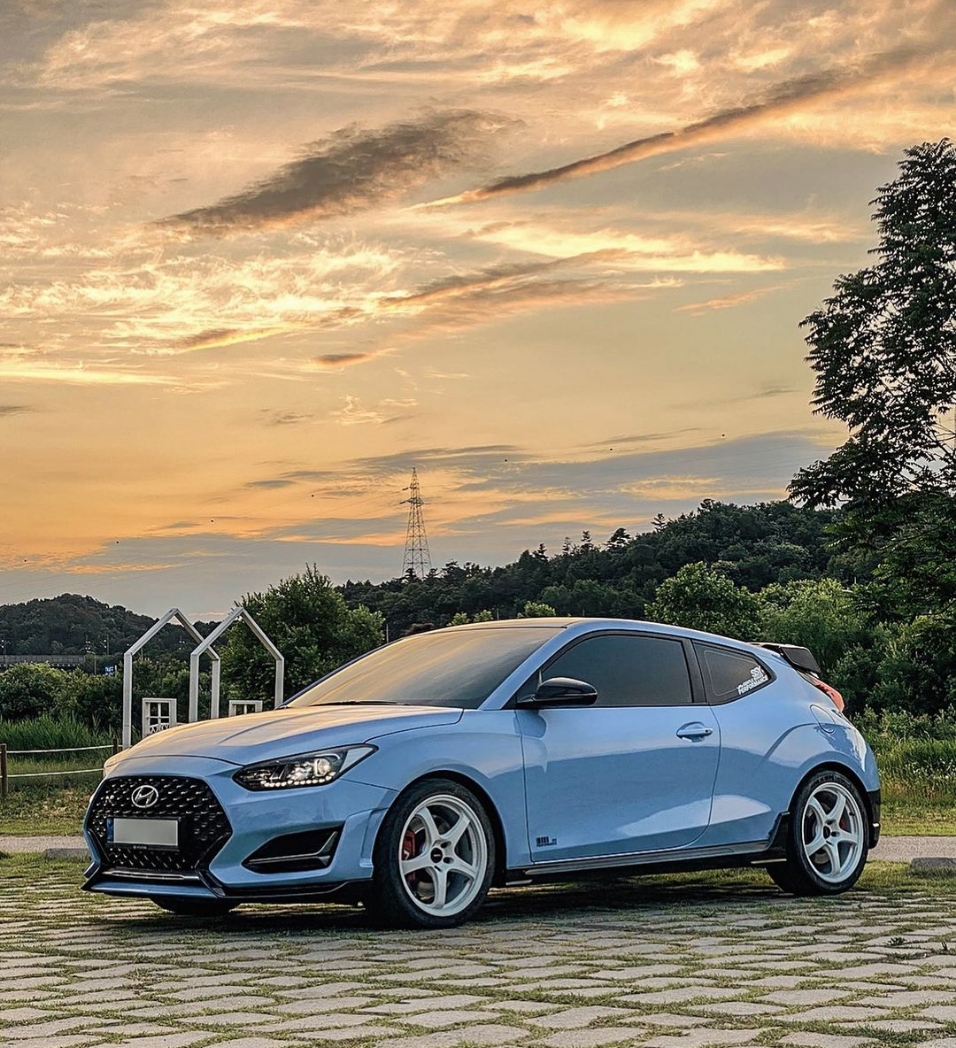 A photo of Veloster N taken by Jinyoung Lee